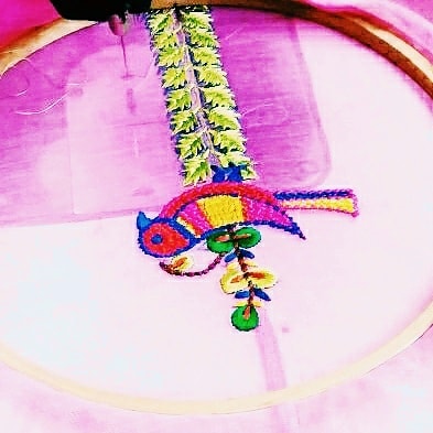 Indian Handloom Industry - Little birdie all set to get embellished - Advay